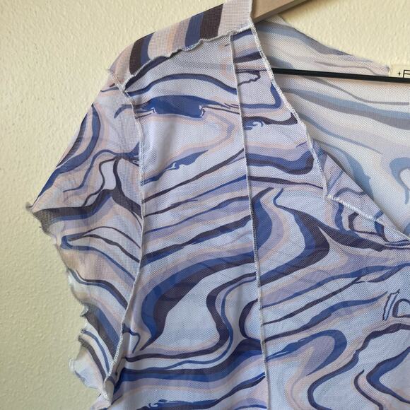 Torrid Festi Cropped Mesh Exposed Seam Top 00 in Multi Color - Picture 5 of 12